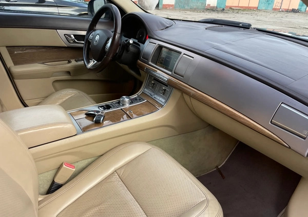 Jaguar XF cena 16700 przebieg: 244580, rok produkcji 2008 z Nysa małe 466